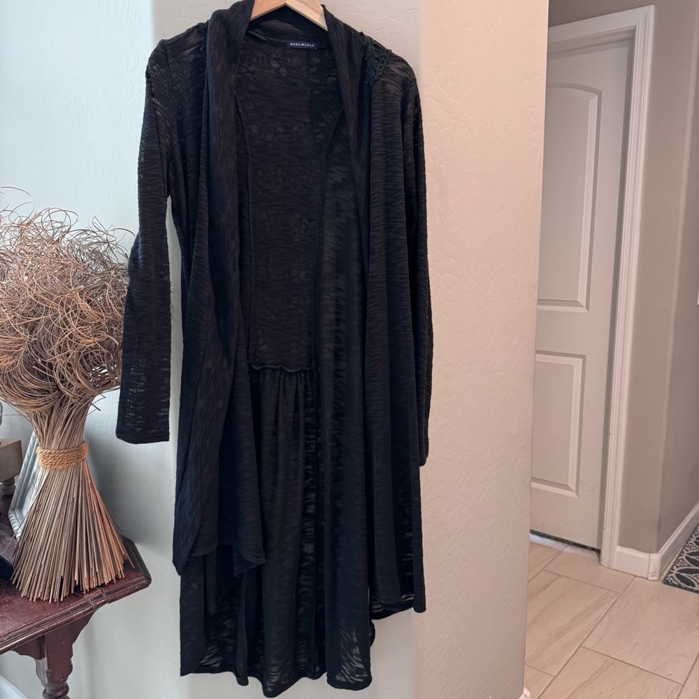 Basil Lola Textured Black Duster Cardigan With Lace, Size Medium